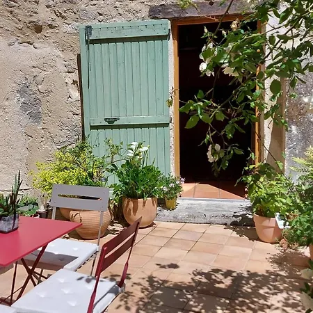 Holiday home 17th Century Town House In Centre *