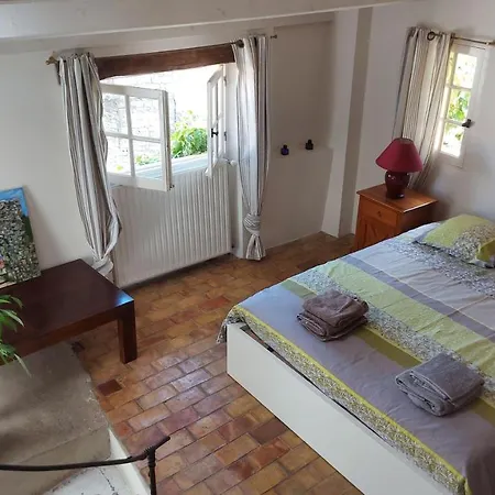 Holiday home 17th Century Town House In Centre *