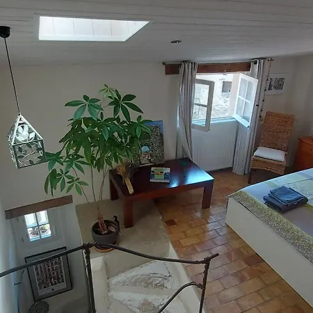 17th Century Town House In Centre Holiday home