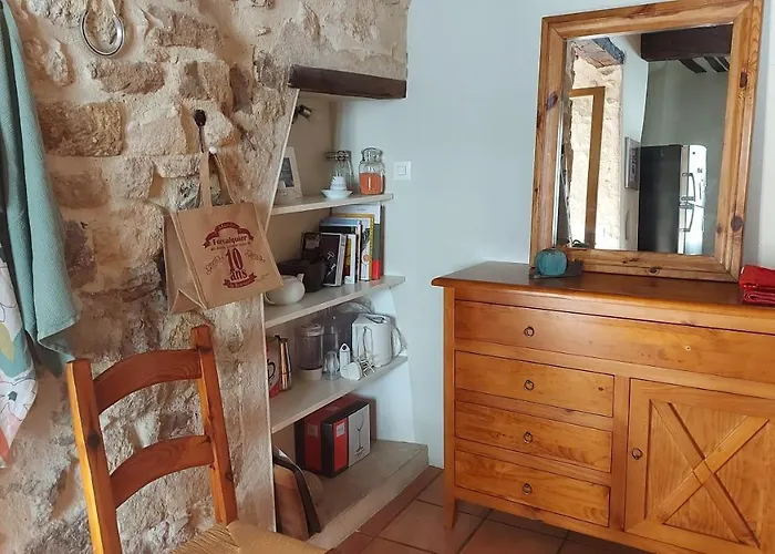 17th Century Town House In Centre Forcalquier