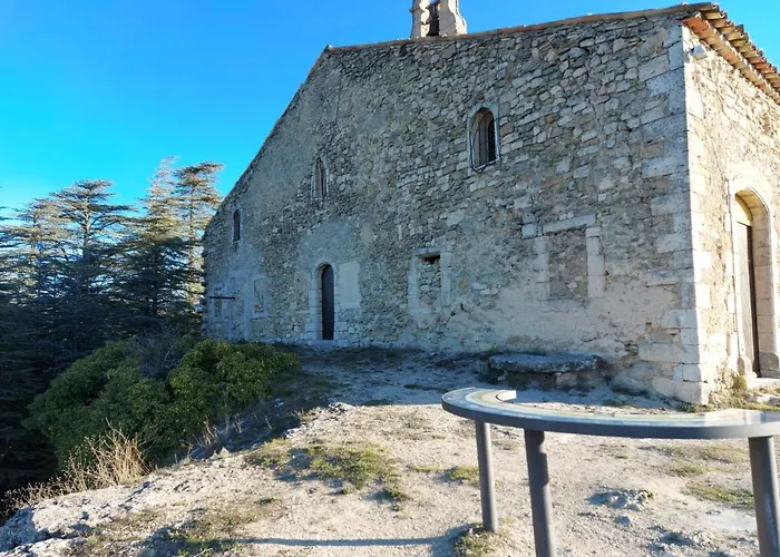 Holiday home 17th Century Town House In Centre