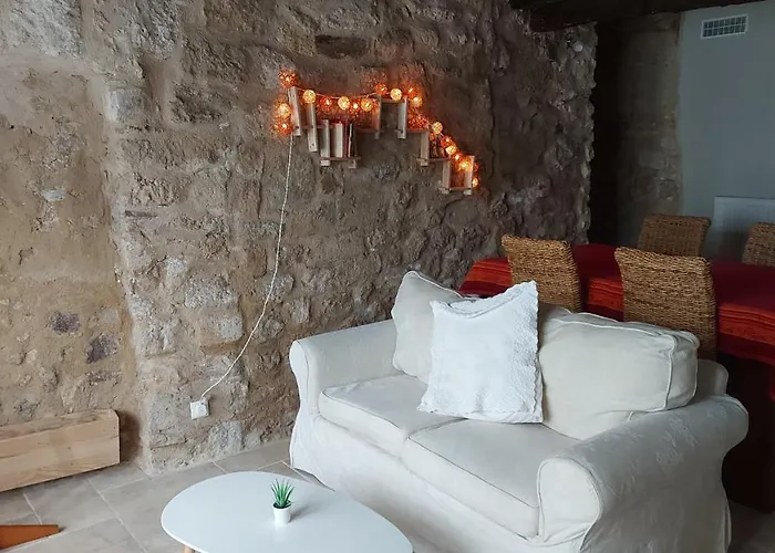 17th Century Town House In Centre * Forcalquier