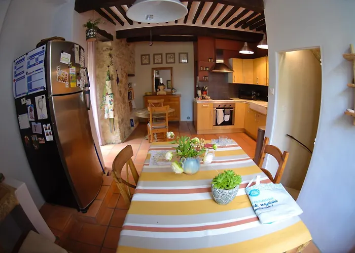 17th Century Town House In Centre Holiday home Forcalquier