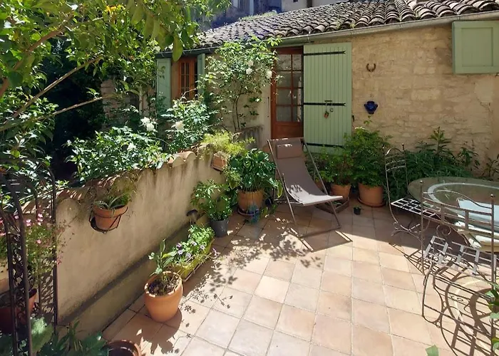 Holiday home 17th Century Town House In Centre *