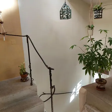 17th Century Town House In Centre Дом отдыха