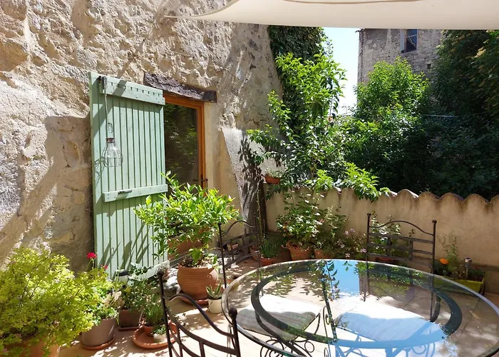 17th Century Town House In Centre *