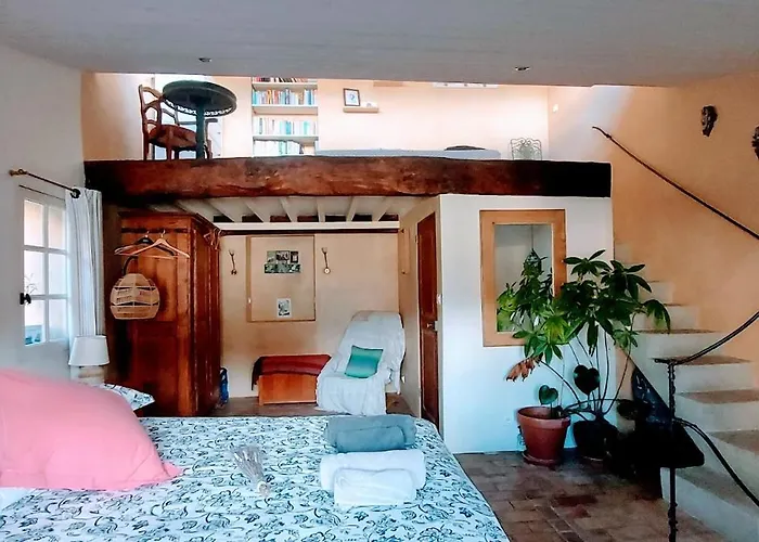 17th Century Town House In Centre Holiday home Forcalquier